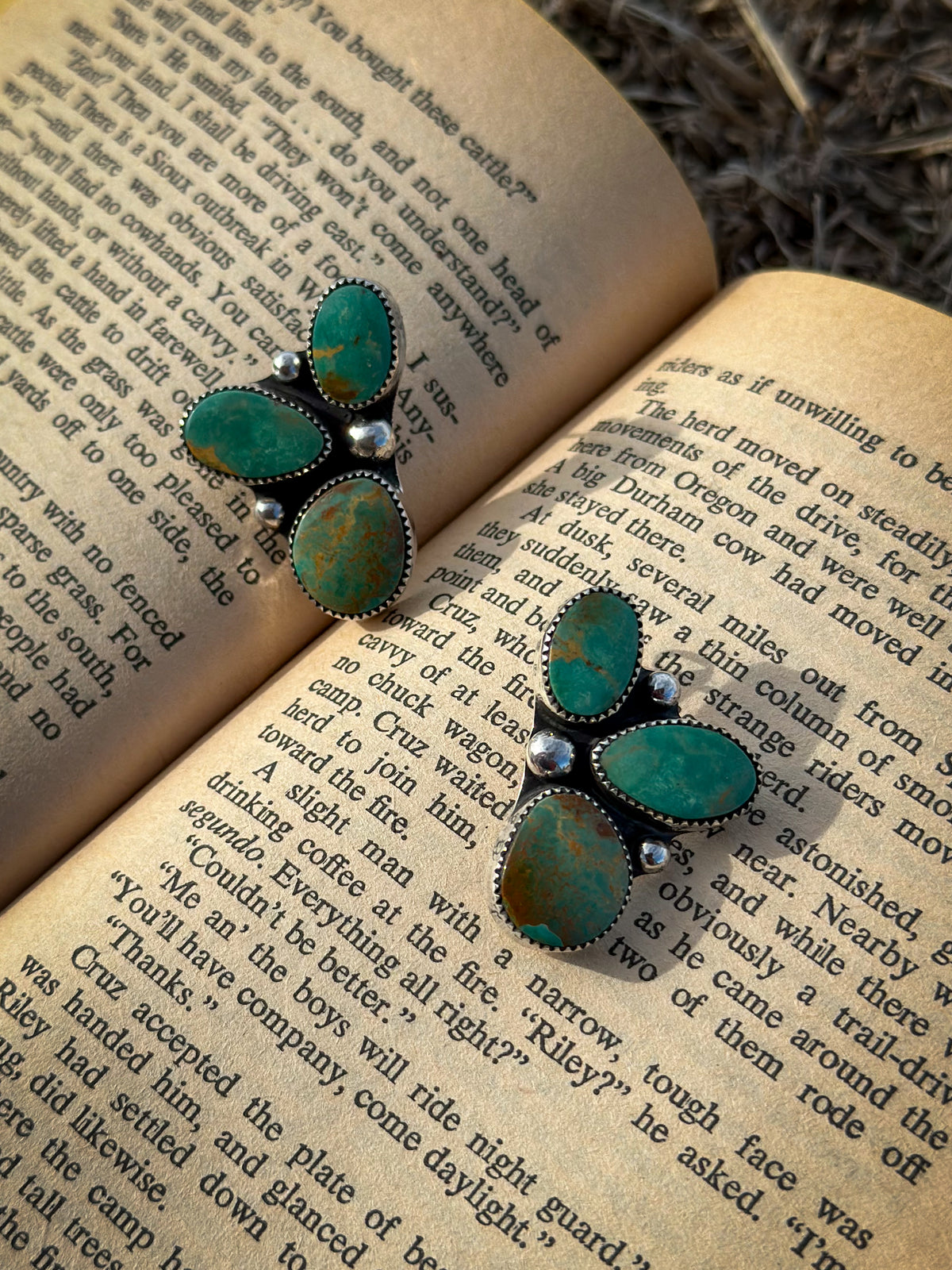 Cluster Studs